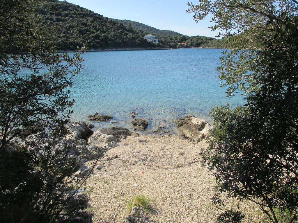 Relax Tiny Villas 40 Meters Of The Beach Zrnovo Bagian luar foto