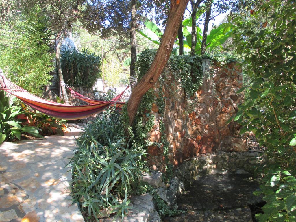 Relax Tiny Villas 40 Meters Of The Beach Zrnovo Ruang foto